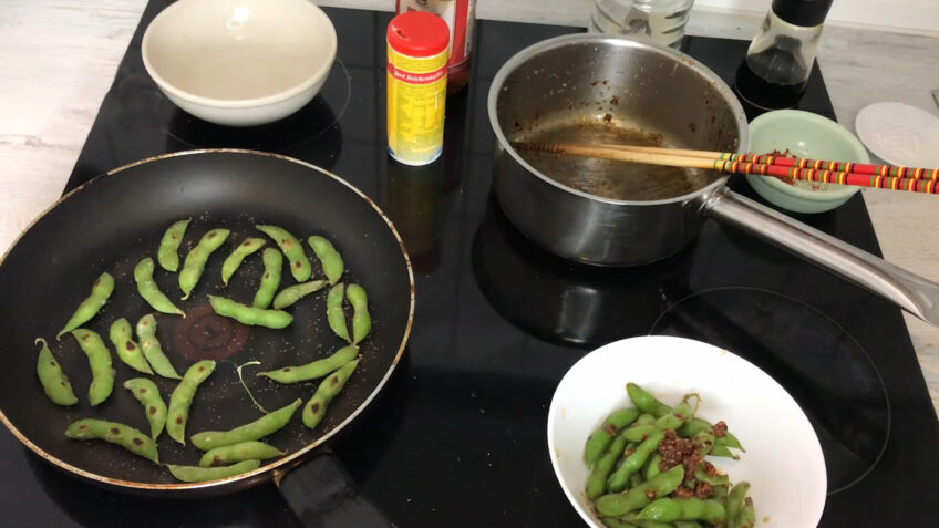 Cooked Edamame At Room Temperature