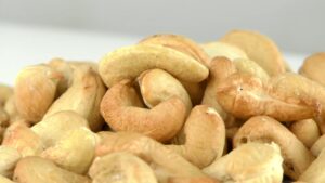cashew nuts roasted
