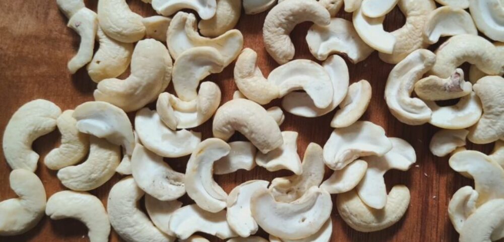 Cashew on wooden table